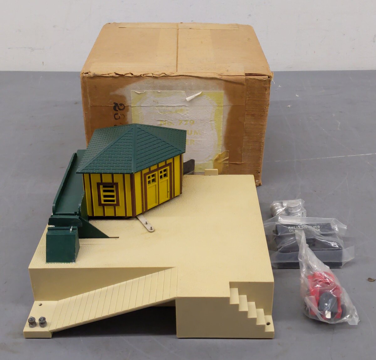 American Flyer 779 Vintage S Oil Drum Loader EX/Box