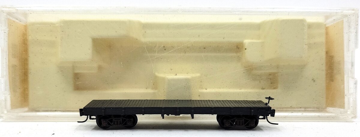 Micro-Trains 15400 Nn3 Scale Undecorated Flat Car w/out Stakes LN/Box