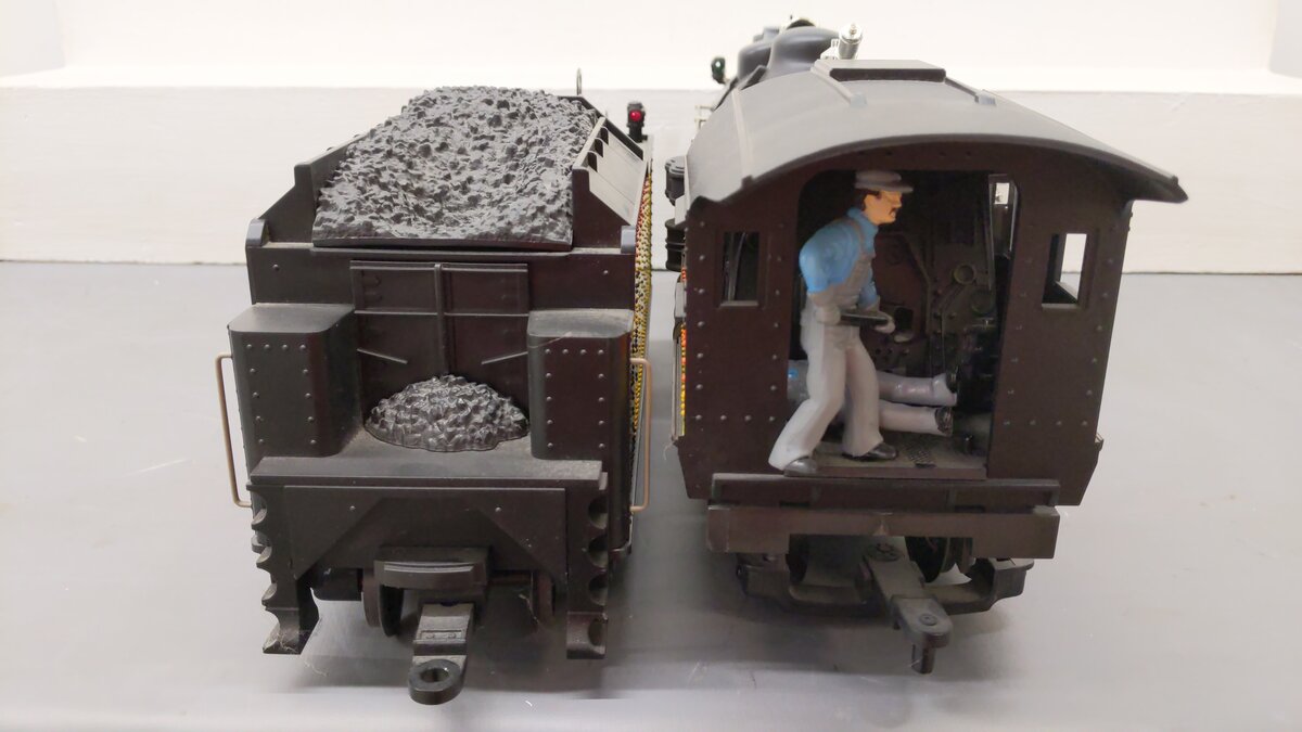 Lionel 8-85106 G Scale Chessie 4-4-2 Steam Locomotive & Tender VG
