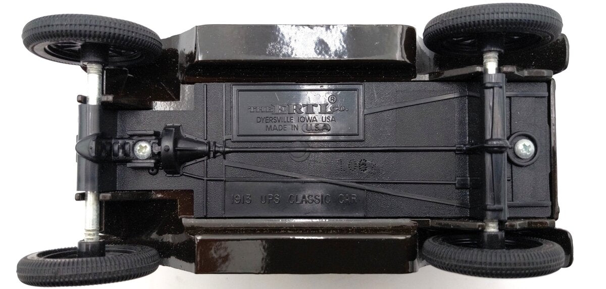 Ertl 1062 1:32 Scale Diecast 1913 Ford Model T UPS classic car LN