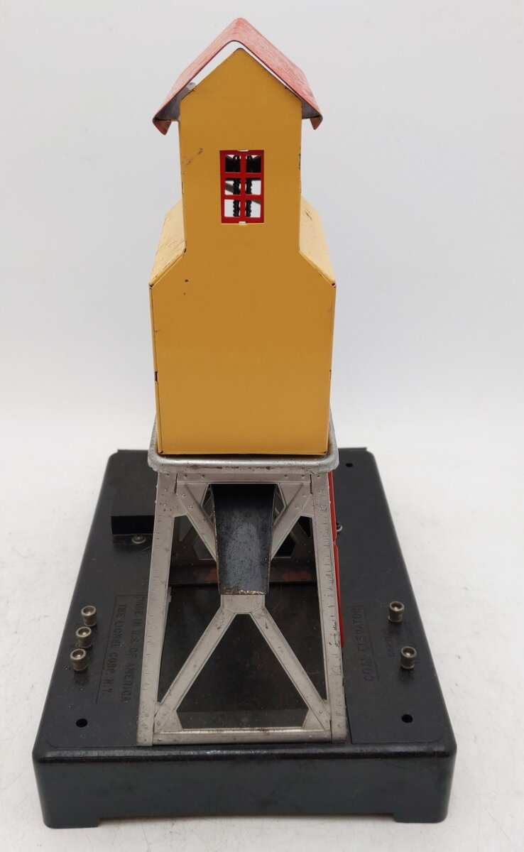 Lionel 97 Vintage O Operating Coal Elevator Loader VG
