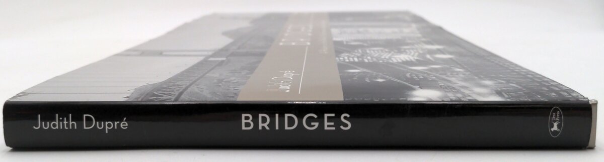Tess Press 1-57912-660-5 Bridges - Judith Dupré LN