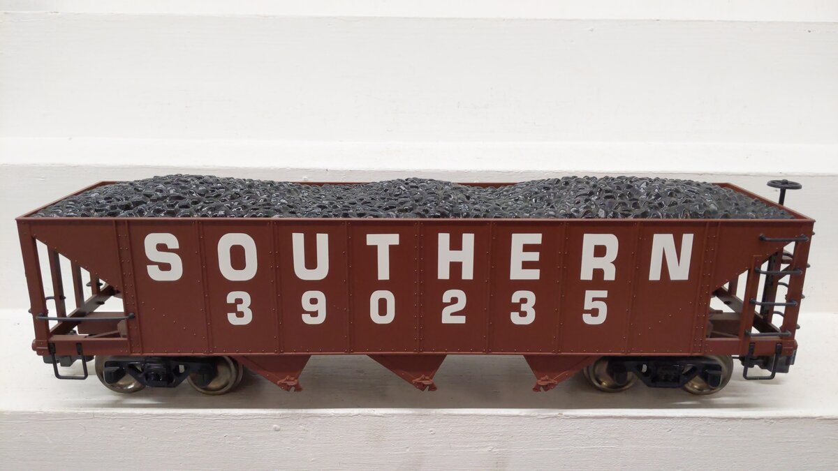 Bachmann 98204 G Southern 3 Bay Hopper with Coal Load #390235 (Metal Wheels) EX