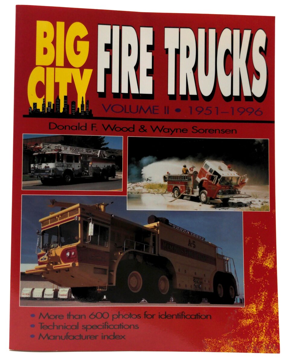 Krause Publications Big City Fire Trucks Vol 2 1951-1996 LN