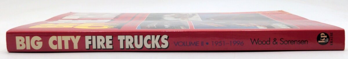 Krause Publications Big City Fire Trucks Vol 2 1951-1996 LN