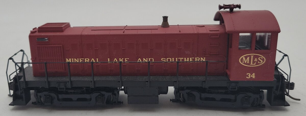 Atlas HO Mineral Lake & Southern Alco S-3 Switcher #34
