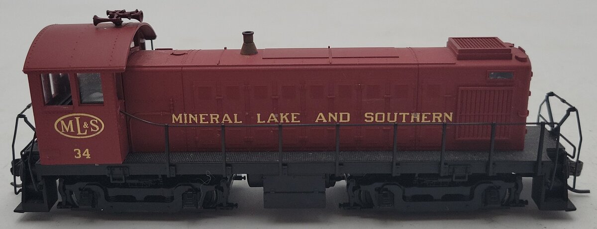 Atlas HO Mineral Lake & Southern Alco S-3 Switcher #34