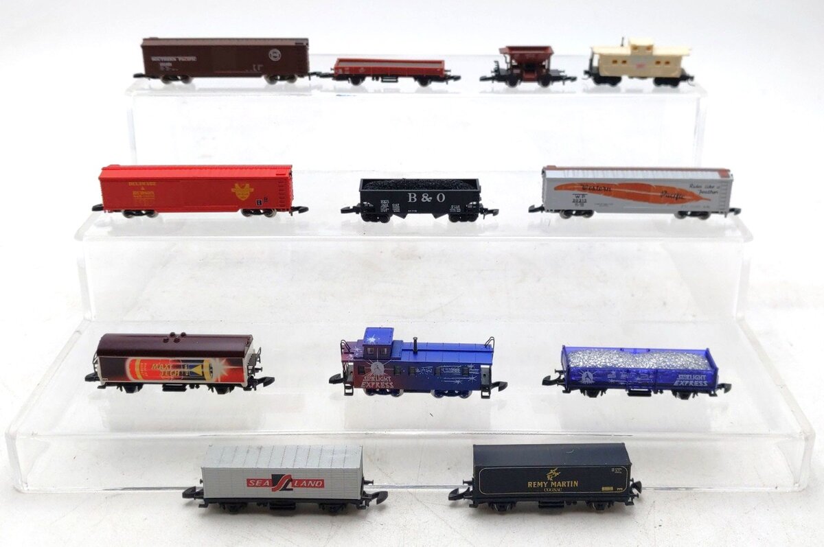 Marklin & Other Z Scale Assorted Freight Cars [12] EX