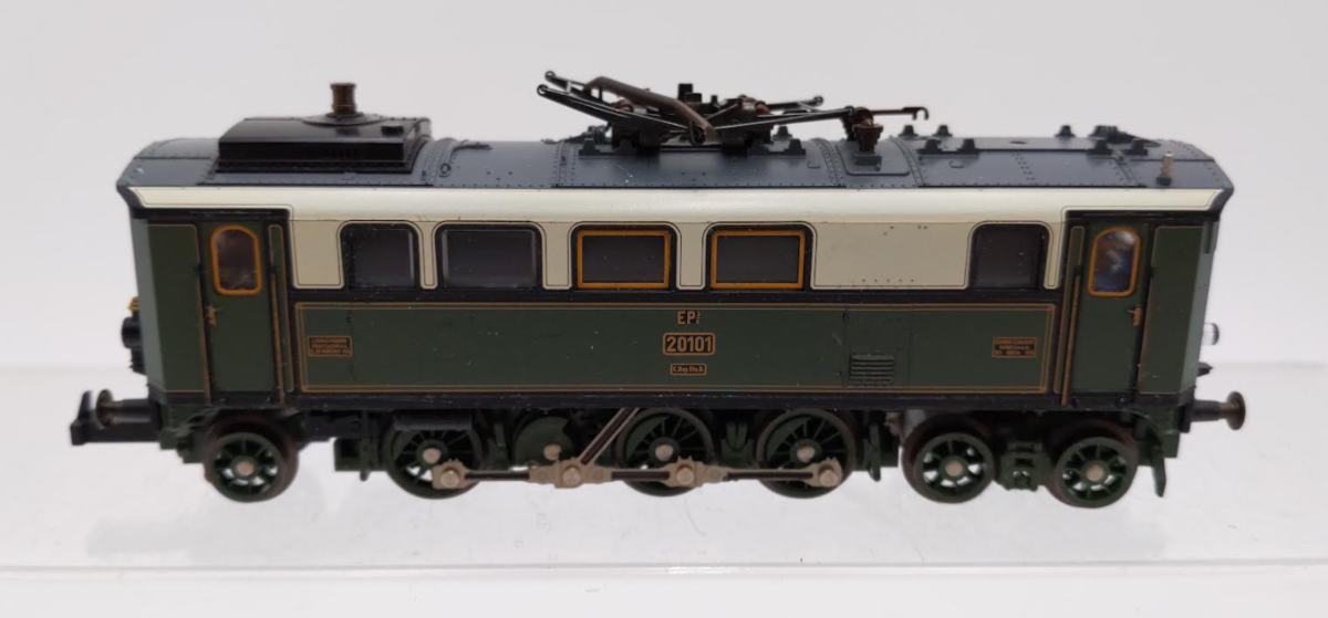 Trix 22420 HO Scale Royal Bavarian State Railway K.Bay.Sts.B. EP 3/6 Locomotive/Box