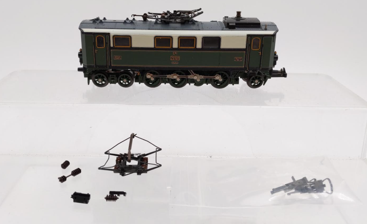 Trix 22420 HO Scale Royal Bavarian State Railway K.Bay.Sts.B. EP 3/6 Locomotive/Box