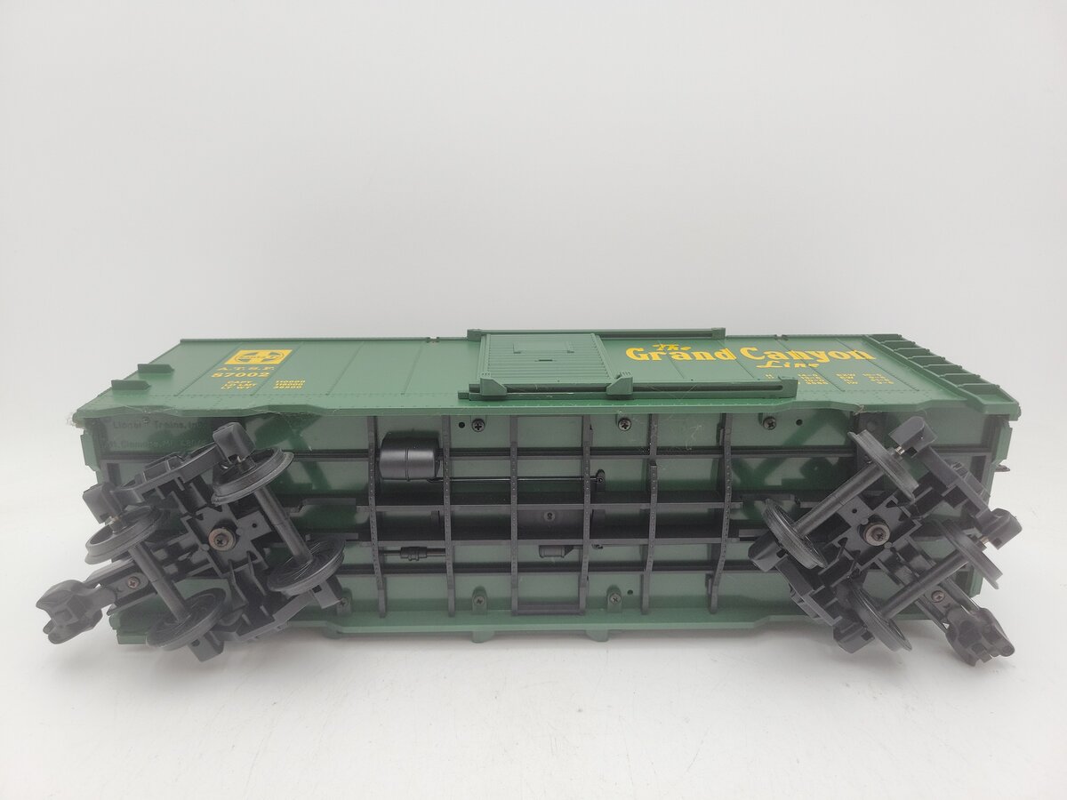 Lionel 8-87002 G Scale Santa Fe Boxcar EX