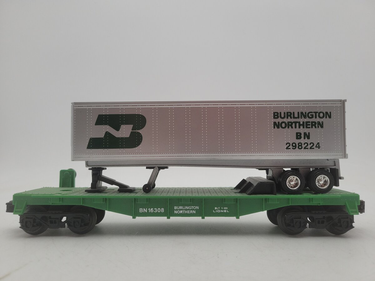 Lionel 6-16308 O Gauge Burlington Northern Flatcar w/Trailer #298224 EX
