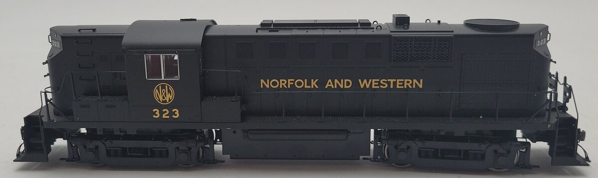 Proto 1000 30228 HO Norfolk & Western RS11 Locomotive #323 EX