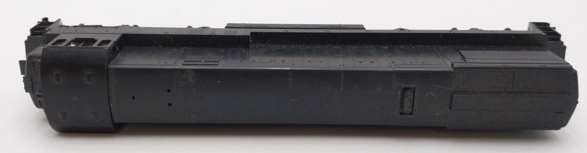 Athearn HO Scale Undecorated Diesel Locomotive VG