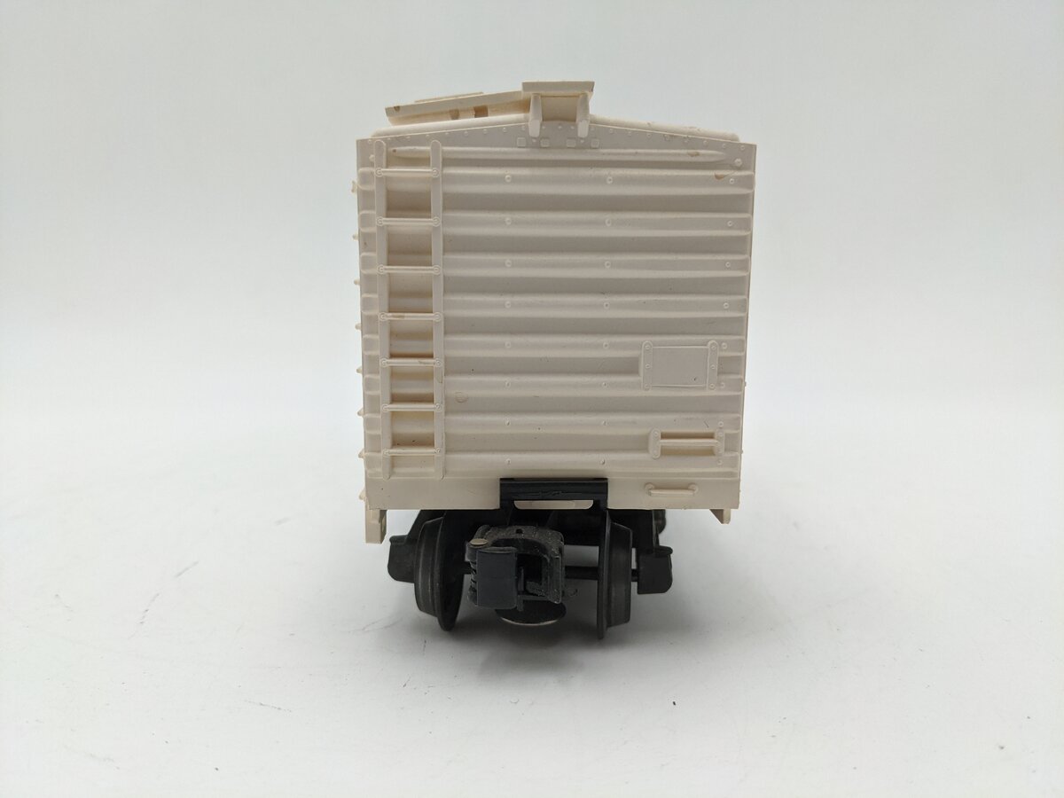Lionel 6-9802 O Gauge Miller High Life Reefer Car #9802 EX
