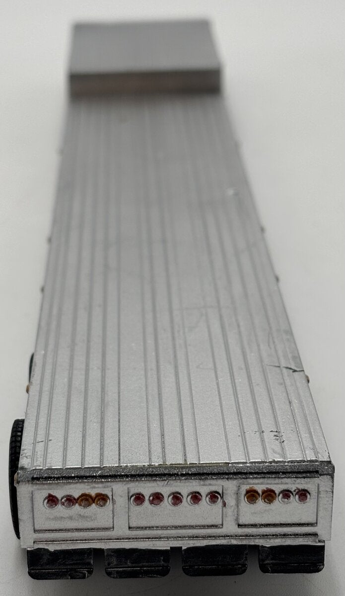 Tonkin 1:50 Silver Long Stepdeck Trailer 3 Axle VG
