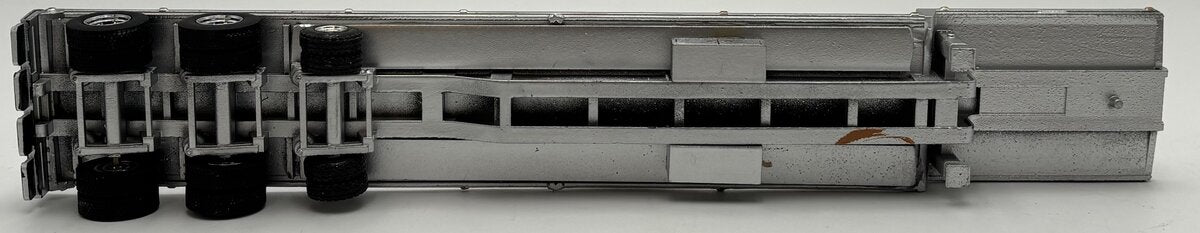 Tonkin 1:50 Silver Long Stepdeck Trailer 3 Axle VG