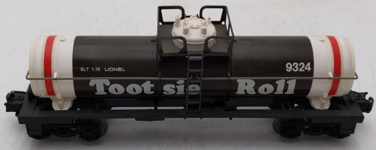 Lionel 6-9324 O Gauge Tootsie Roll Single Dome Tank Car EX