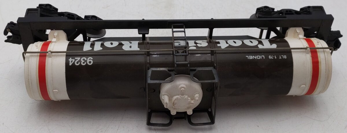 Lionel 6-9324 O Gauge Tootsie Roll Single Dome Tank Car EX