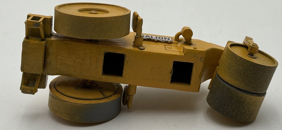 Galion Iron Works O Galion Roll-O-Matic 3-Wheeled 10-12 Ton Roller VG
