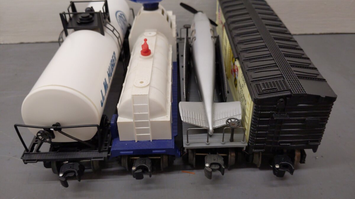 Lionel O Gauge Assorted Freight Cars [4] EX/Box