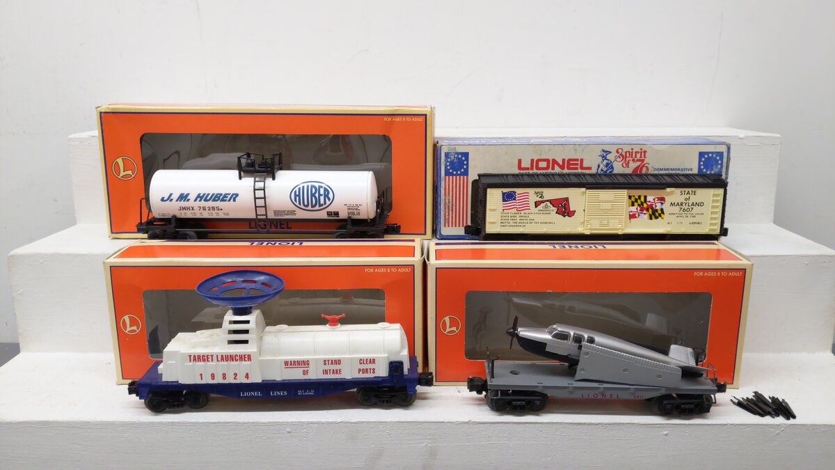 Lionel O Gauge Assorted Freight Cars [4] EX/Box
