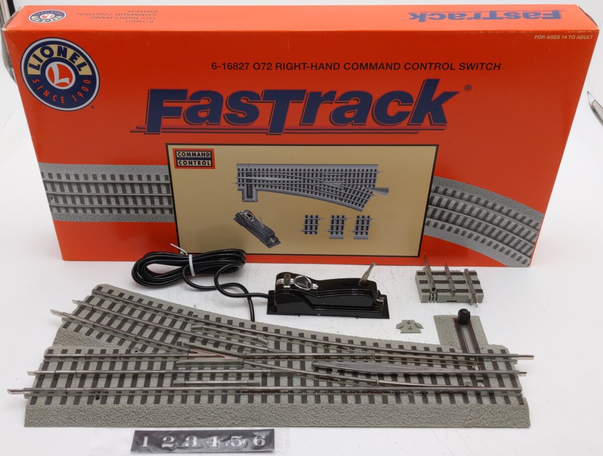 Lionel 6-16827 O72 FasTrack Command Control Right Hand Switch Turnout EX/Box