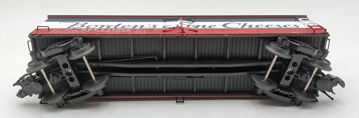 Atlas 8090A O Scale "Borden's Fine Cheese" 40' Wood Reefer #12008 (3-Rail) VG