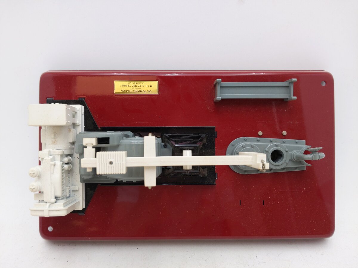 MTH 30-9028 O Gauge Operating Oil Pumping Station EX