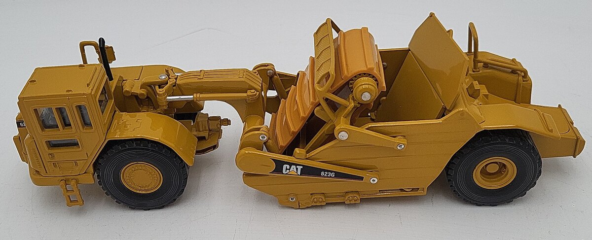 Norscot 55097 1:50 Diecast Caterpillar 623G Elevating Scraper EX