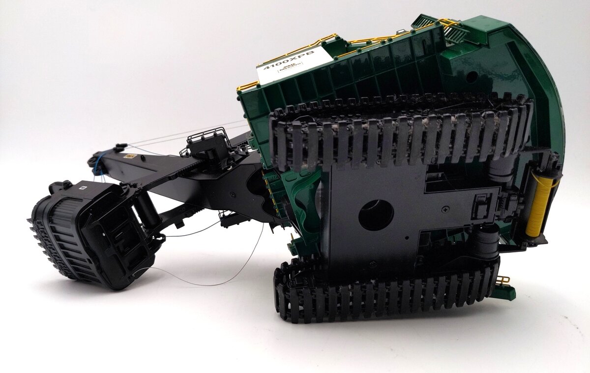 Sword Models 4100XPB 1:87 Cream & Green Cable Mining Shovel VG