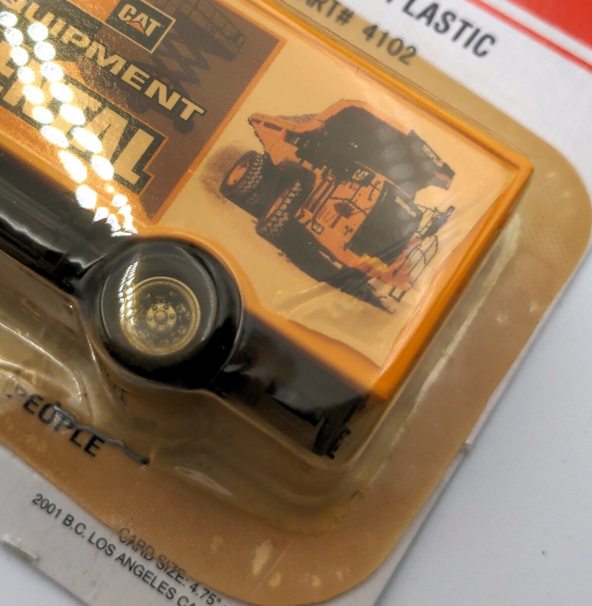 Boley 4102 1:87 Scale Diecast Cat Equipment Rental Truck LN/Box