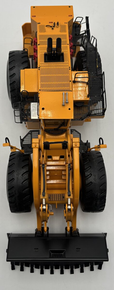 TWH #082-01080 1:50 Yellow LeTourneau L1850 Loader Diecast EX
