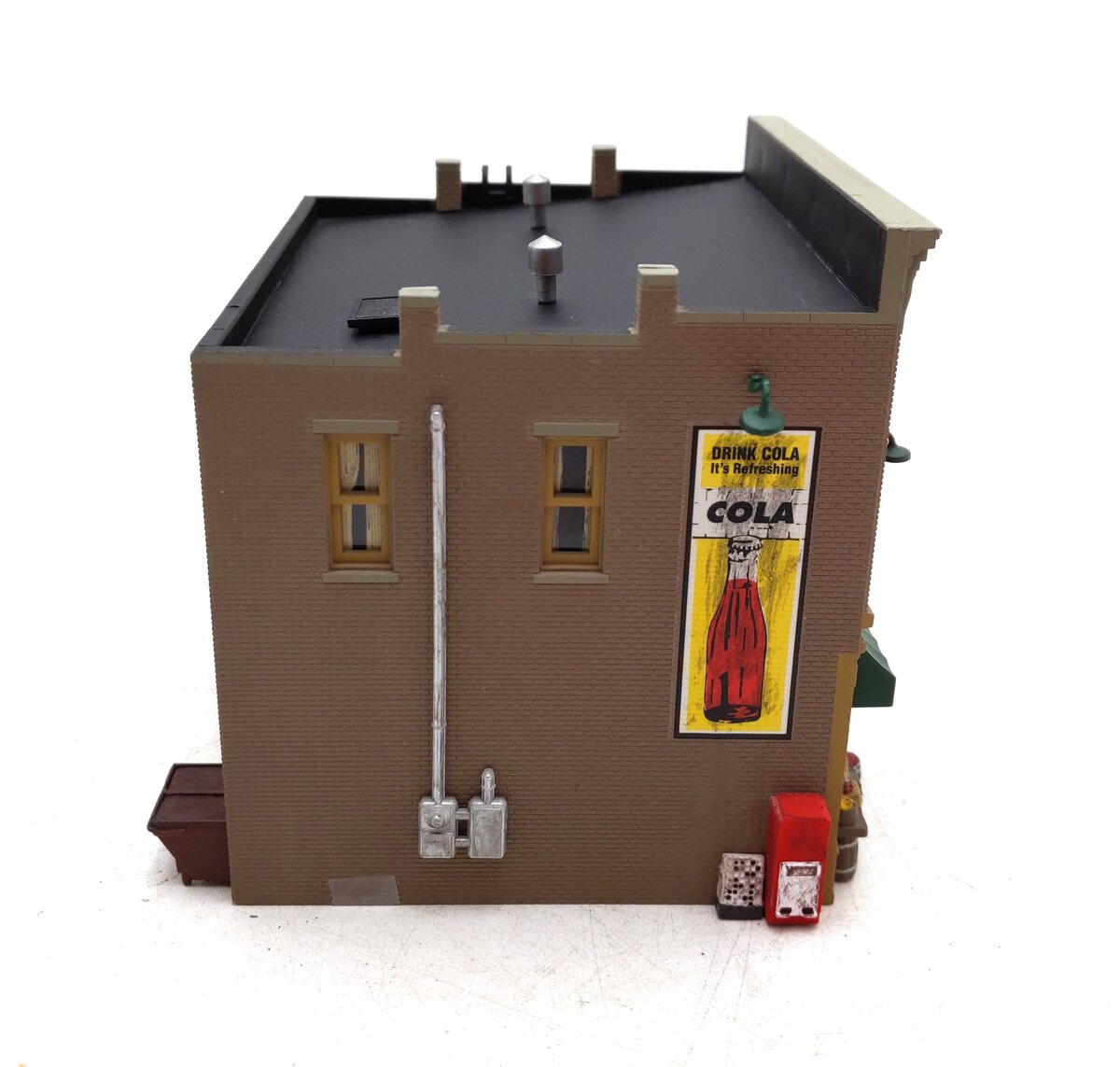 Woodland Scenics BR5021 HO Built-&-Ready Lubener's General Store LN
