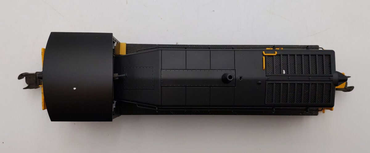 Atlas O Scale Penn Central  EMD SW8/SW9 switcher diesel locomotive EX