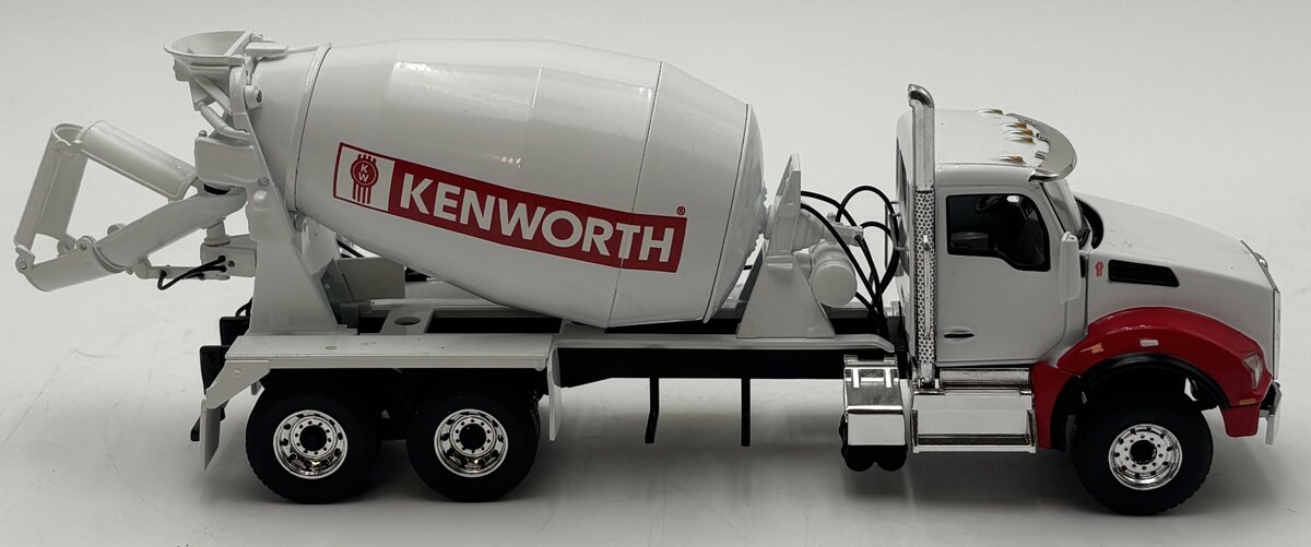 First Gear 50-3317 1:50 Kenworth T880 with Standard Mixer DieCast Metal Replica EX/Box