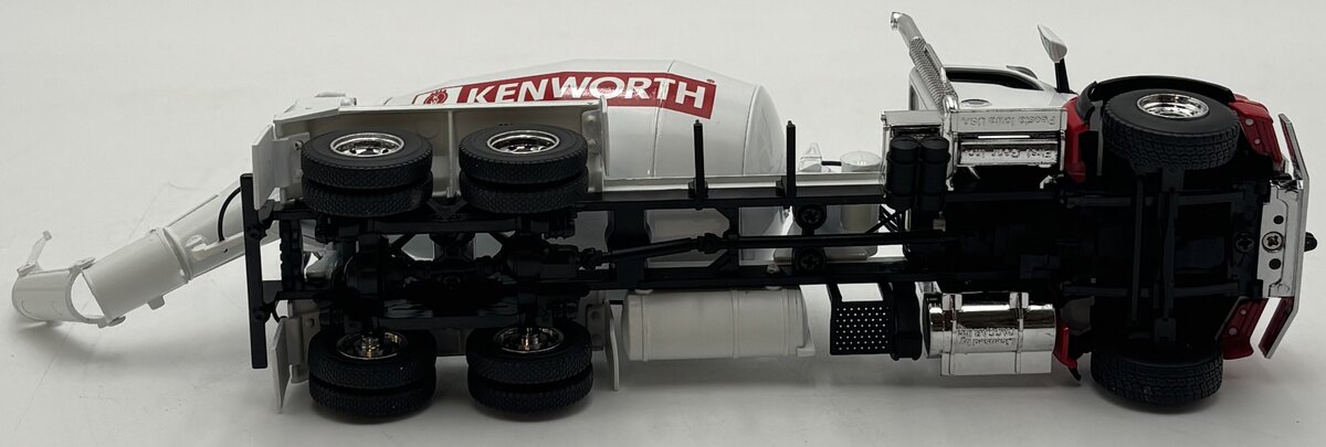 First Gear 50-3317 1:50 Kenworth T880 with Standard Mixer DieCast Metal Replica EX/Box