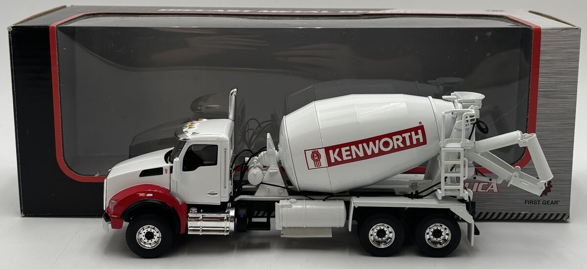 First Gear 50-3317 1:50 Kenworth T880 with Standard Mixer DieCast Metal Replica EX/Box