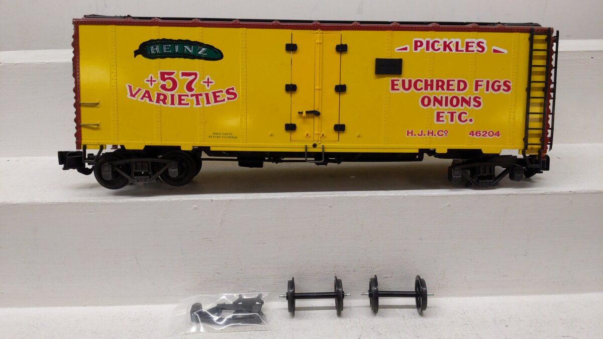 REA 46204 G Scale Heinz Reefer Car VG