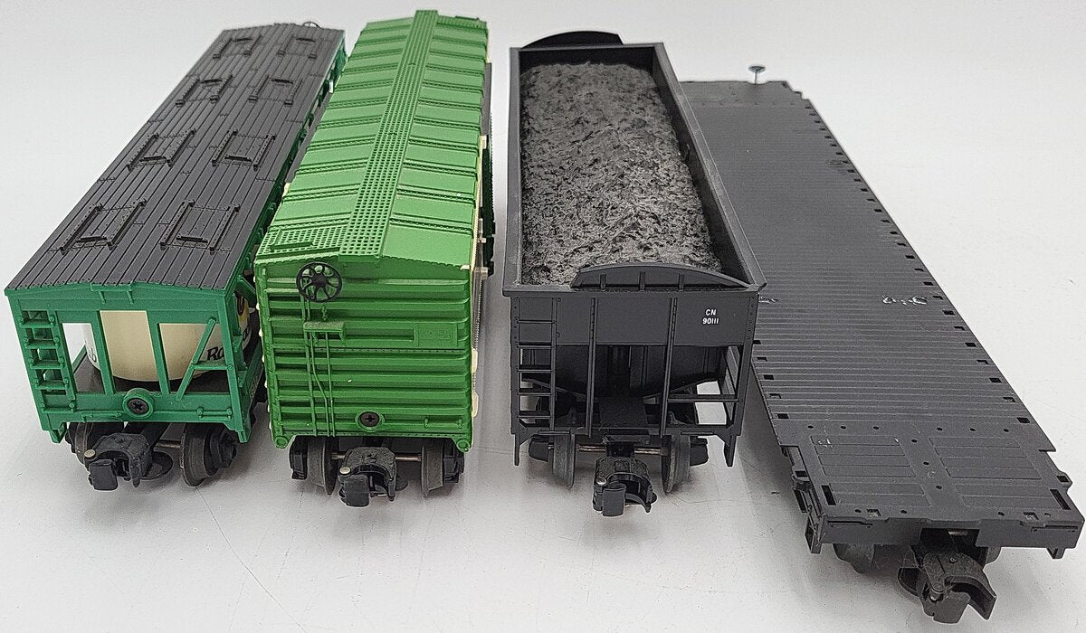 Lionel & Other O Gauge Assorted Freight Cars: 90111, 19940, 33708, 9416 [4] VG