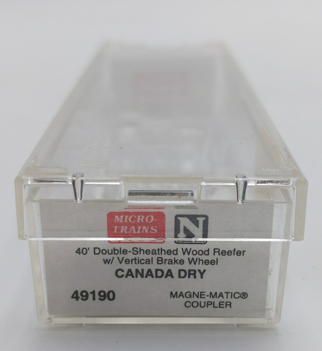 Micro-Trains 04900190 N Canada Dry 40' Double Wood Sheathed Reefer #9106 LN/Box