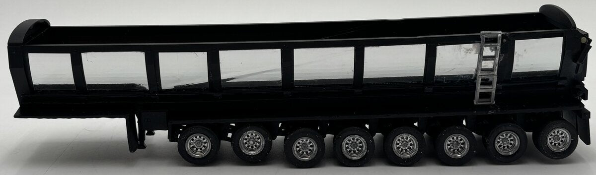 Tennessee Pass Models 1:87 Black Trout River 8 Axle Asphalt Trailer VG