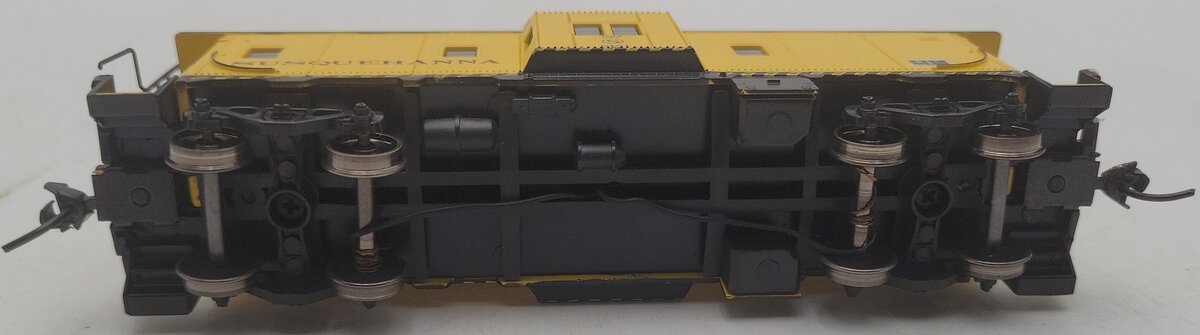 Athearn 74680 HO Scale Susquehanna Bay Window Caboose #0121 VG/Box