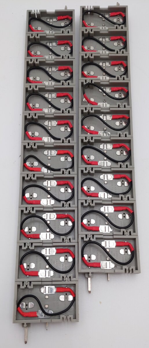 Lionel 6-12074 FasTrack 1-3/8" Track w/out Roadbed [19] EX