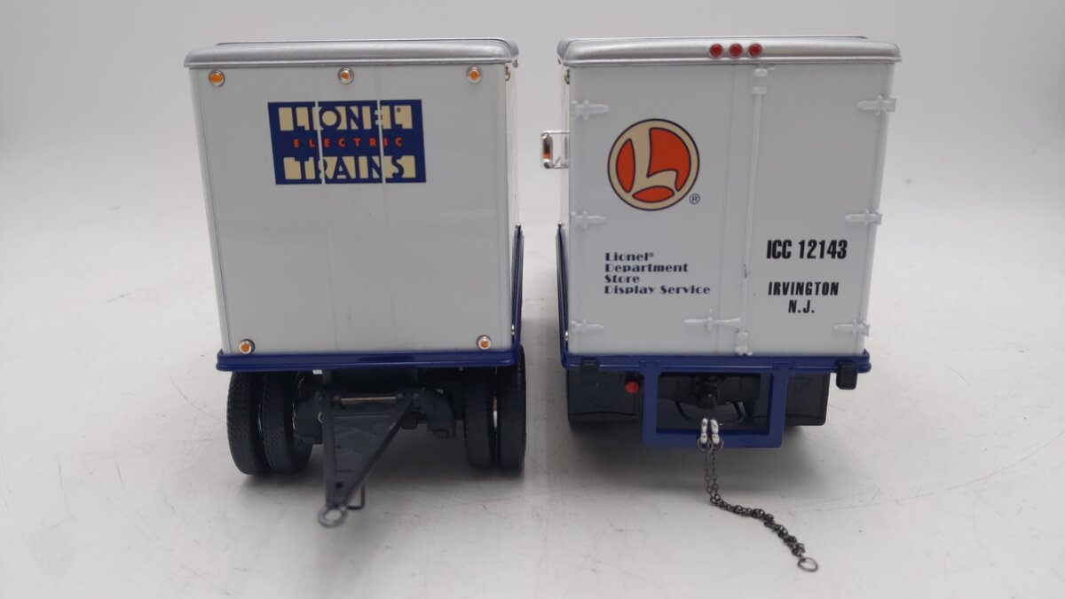 Lionel 19-2151 1/34 scale Diecast 1953 White 3000 Freight Truck w/ Trailer EX