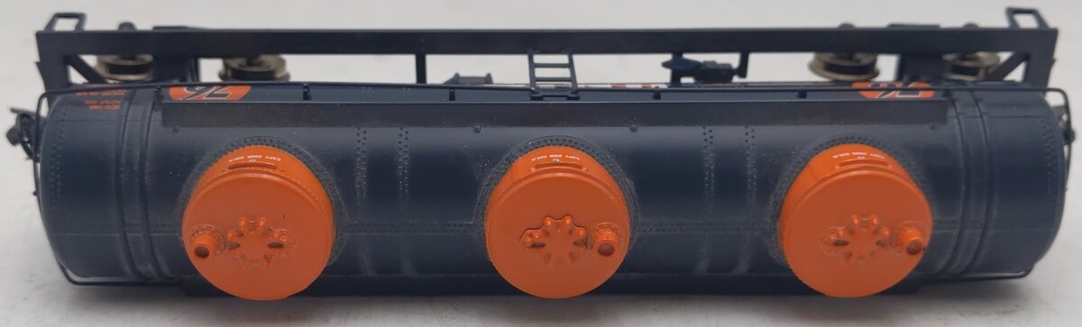 Athearn 74463 HO Scale Union Oil 3-Dome Tankcar #2 EX/Box