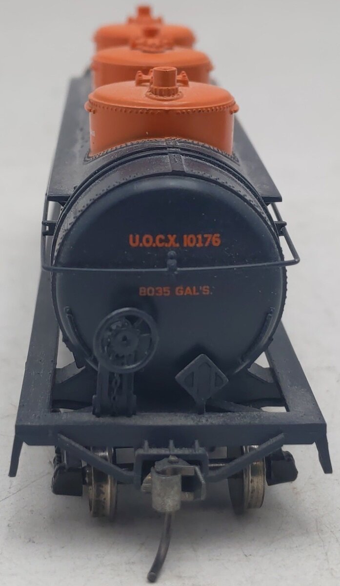 Athearn 74463 HO Scale Union Oil 3-Dome Tankcar #2 EX/Box