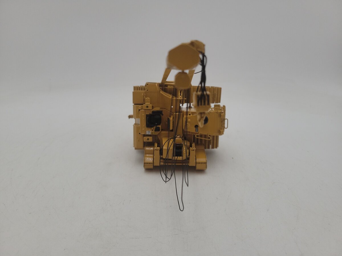 CCM 587T 1:48 Scale Yellow Caterpillar Diecast Pipelayer VG