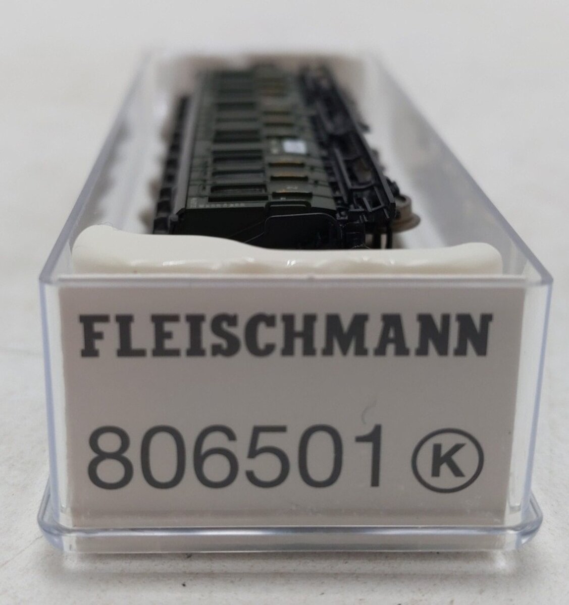 Fleischmann 806501K N Scale Deutsche Bundesbahn Coach Car #32229 LN/Box