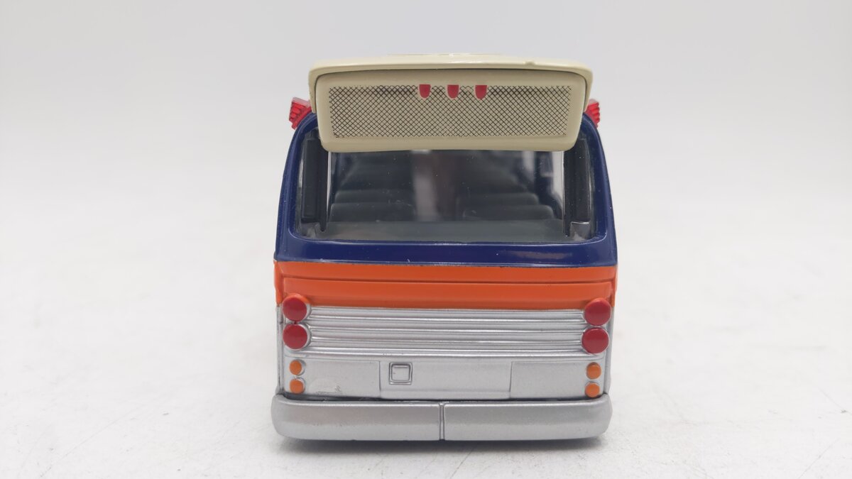 Corgi 54302 1:50 Lionel City Transit GM 5301 Fishbowl Bus EX